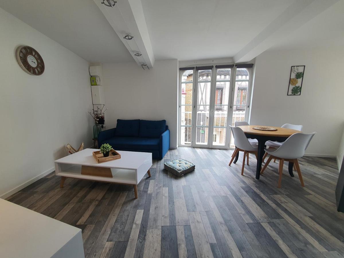 Appartement Meuble, Bord De Seine Duclair Kültér fotó